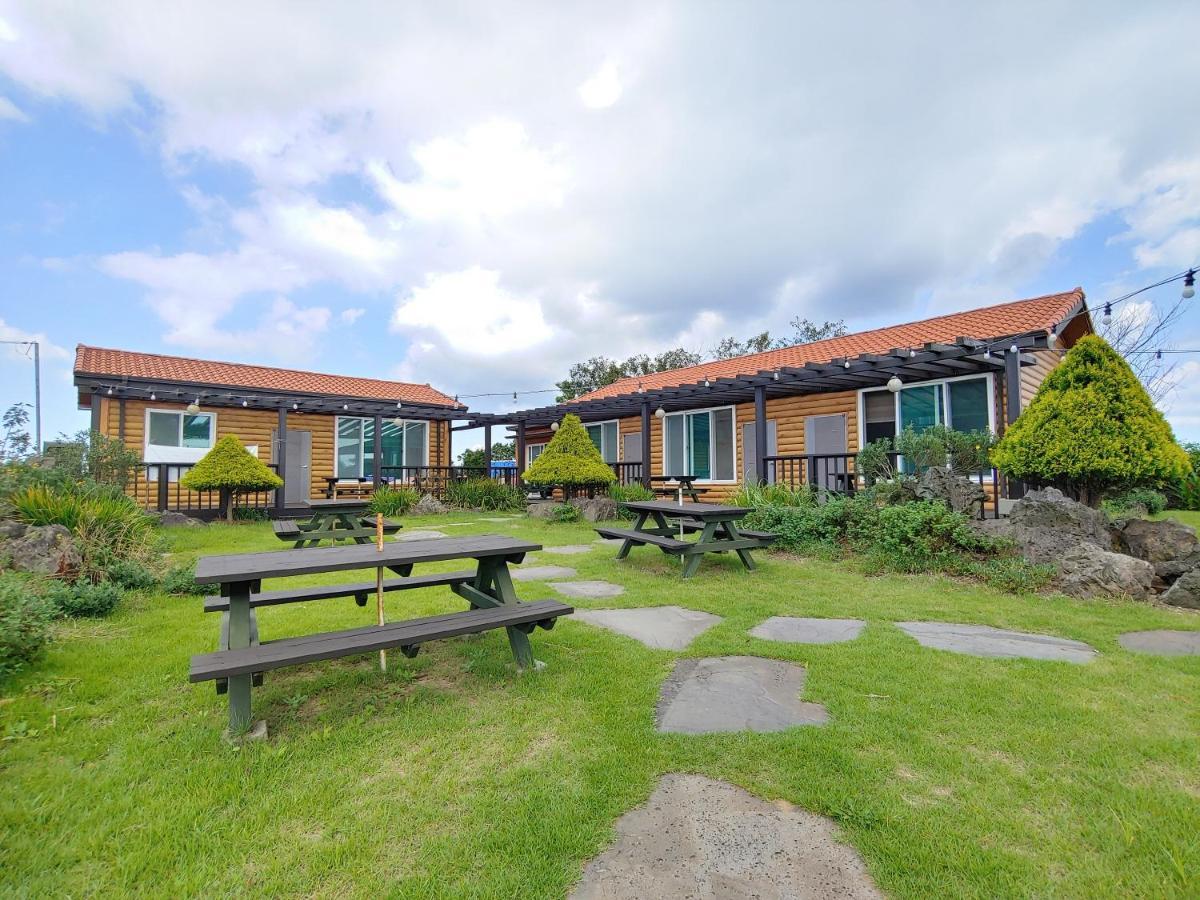 Jeju Oreum Pension Esterno foto